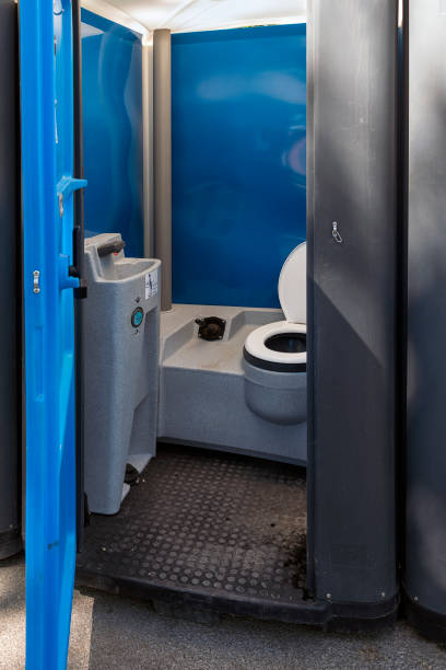 Portable bathroom rental in Rossford, OH