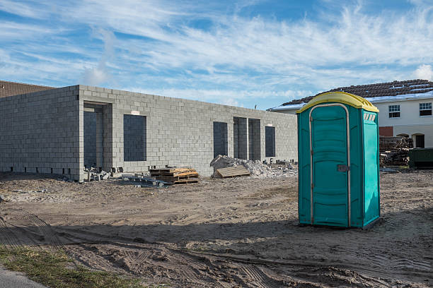 Best Porta potty delivery and setup  in Rossford, OH